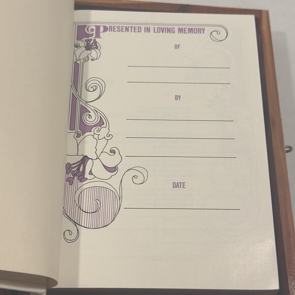 VTG KJV Holy Bible Illustrated Memorial Edition Wood Cedar Box Union Made USA - Picture 10 of 16